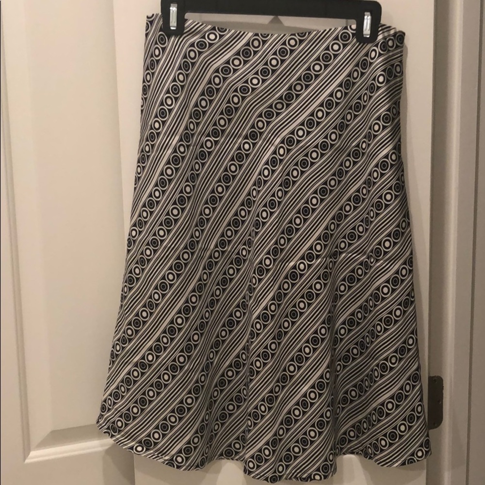 White House Black Market printed skirt
